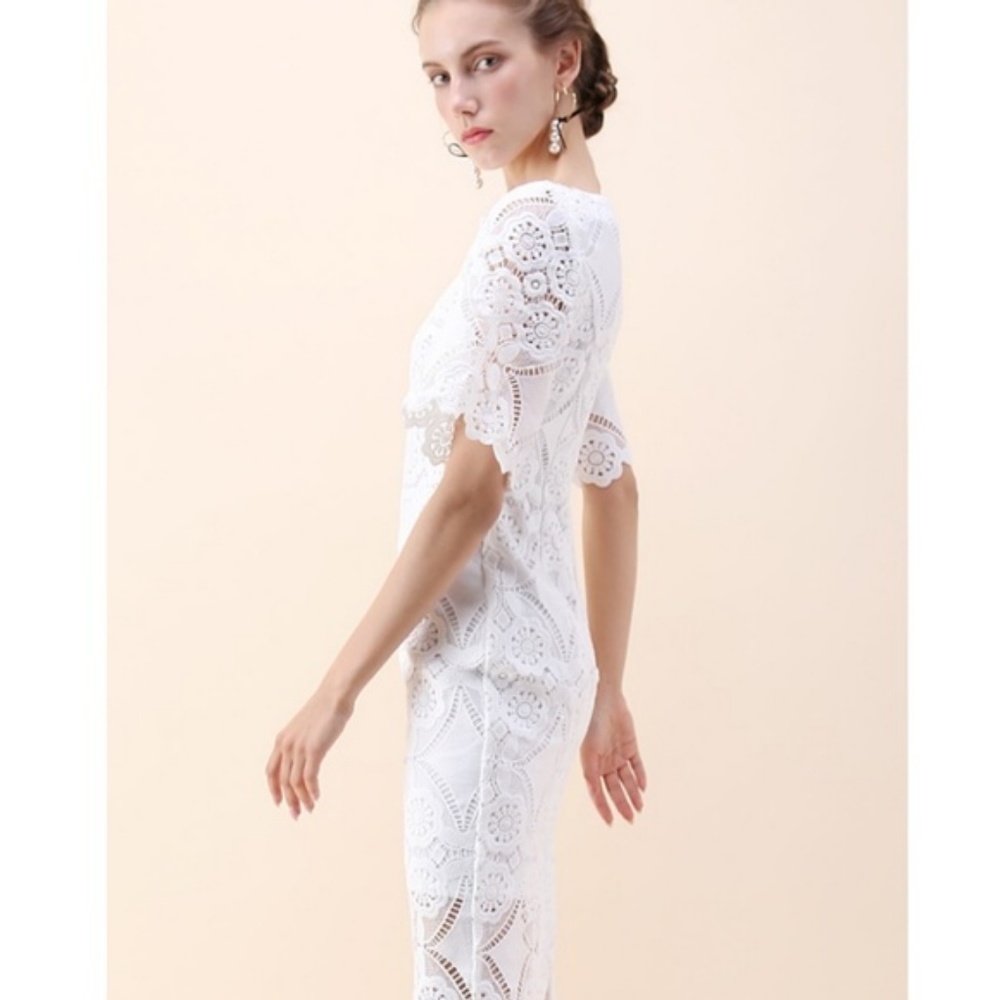 LAST ONE! Graceful White Crochet Midi Dress - Picture 3 of 7